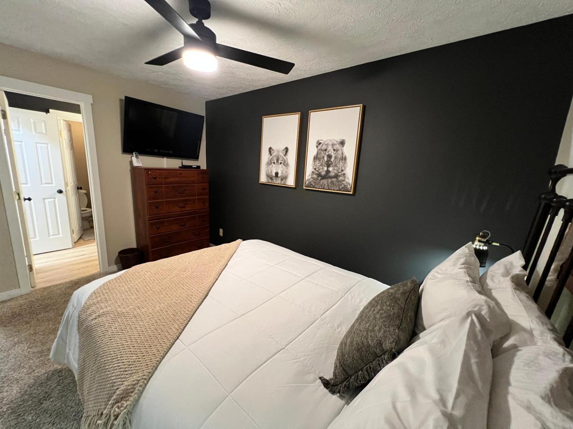 Remodeled Summit Condo At Snowshoe - Modern & Cozy Екстер'єр фото
