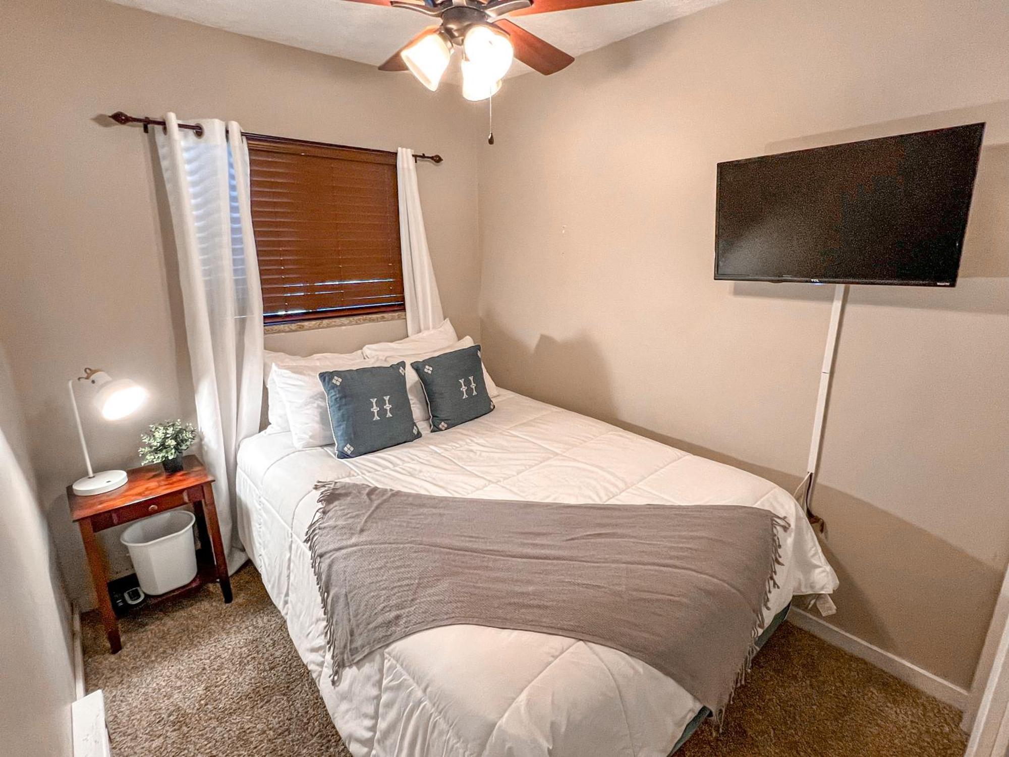 Remodeled Summit Condo At Snowshoe - Modern & Cozy Екстер'єр фото